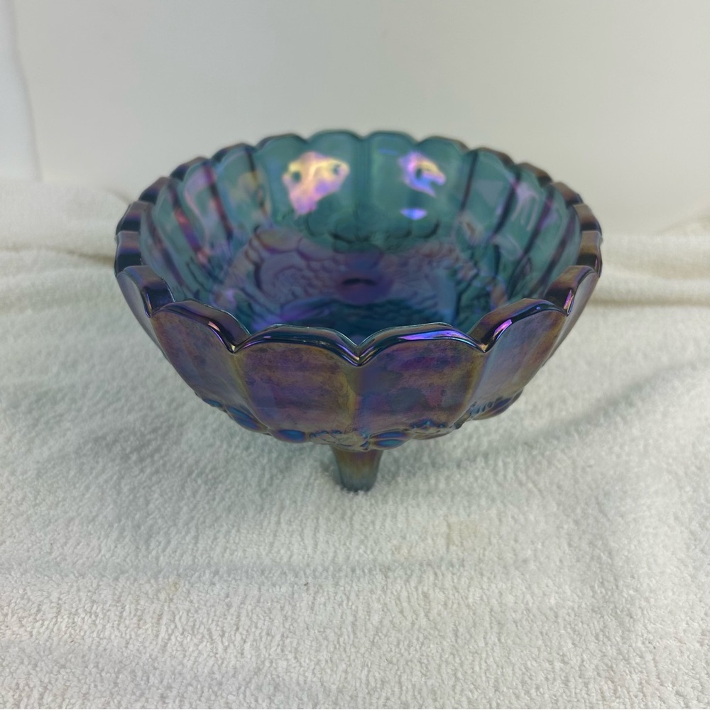 VTG Indiana Blue Iridescent Carnival Glass Grape Centerpiece Console Fruit Bowl - Picture 3 of 11